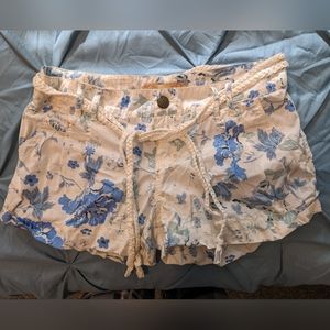 Vanilla Star Blue Floral Print Shorts with Rope Belt - Size 9 Juniors